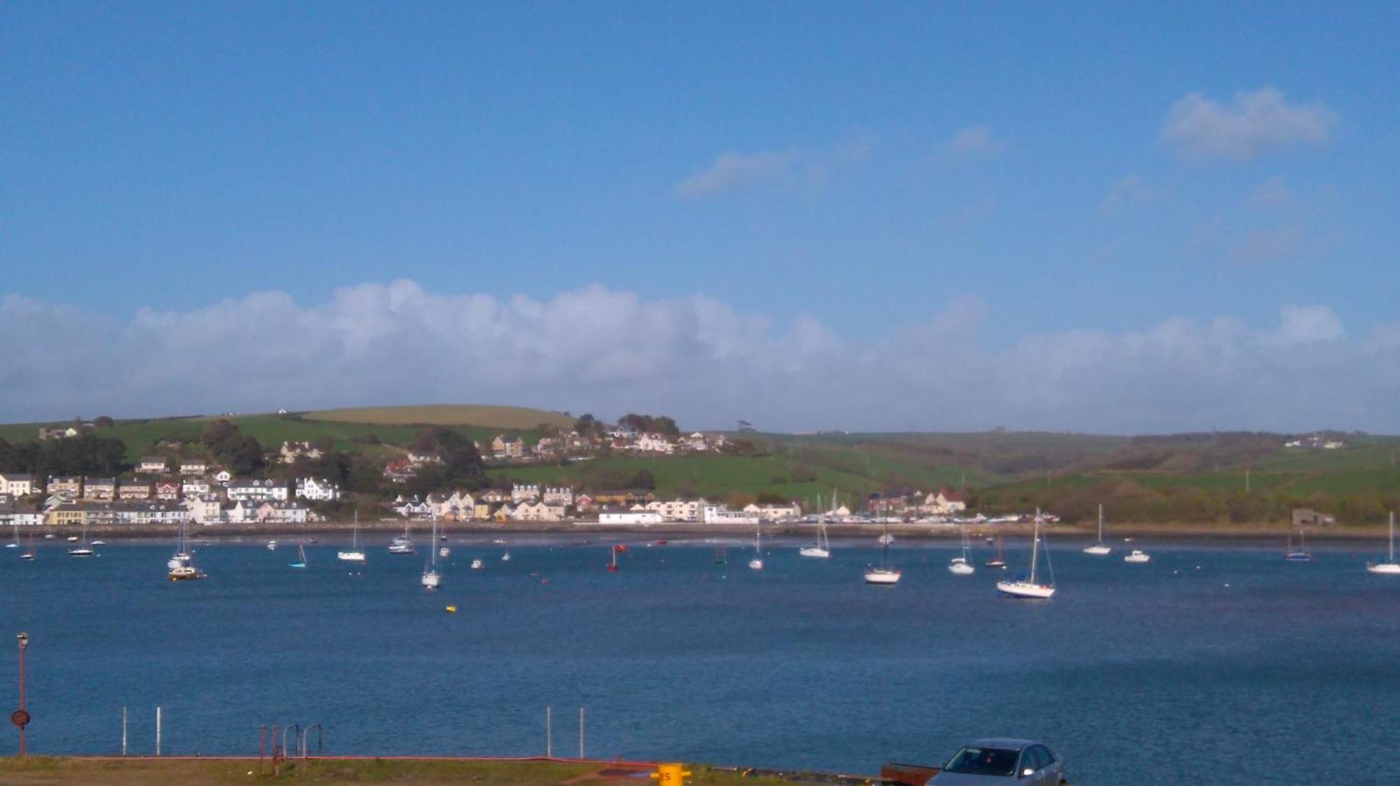 The Boat Yard Apartman Appledore Kültér fotó
